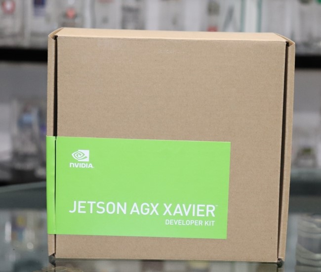 Коробка Jetson AGX Xavier